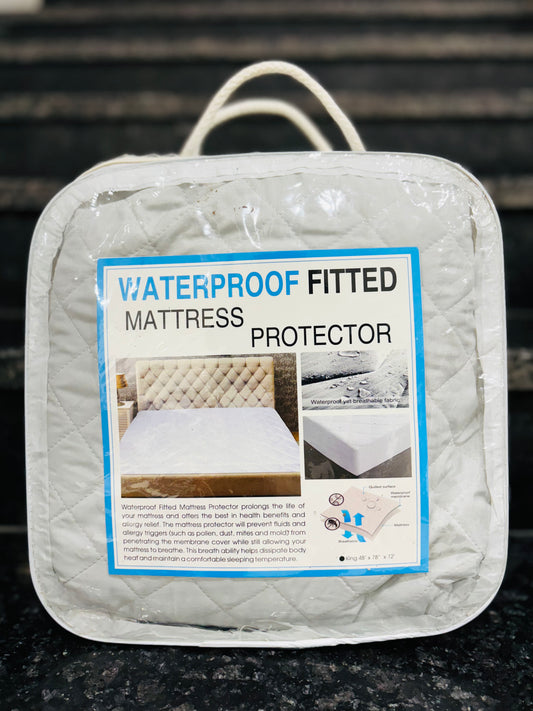 FITTED WATERPROOF MATTRESS PROTECTOR